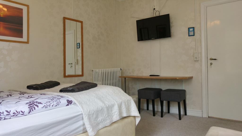 Guesthouse Solgardar Akureyri Bagian luar foto