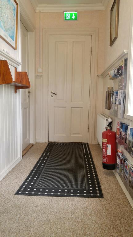 Guesthouse Solgardar Akureyri Bagian luar foto